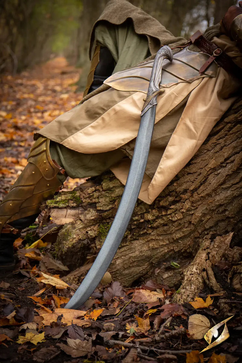 Curved Elven Sword