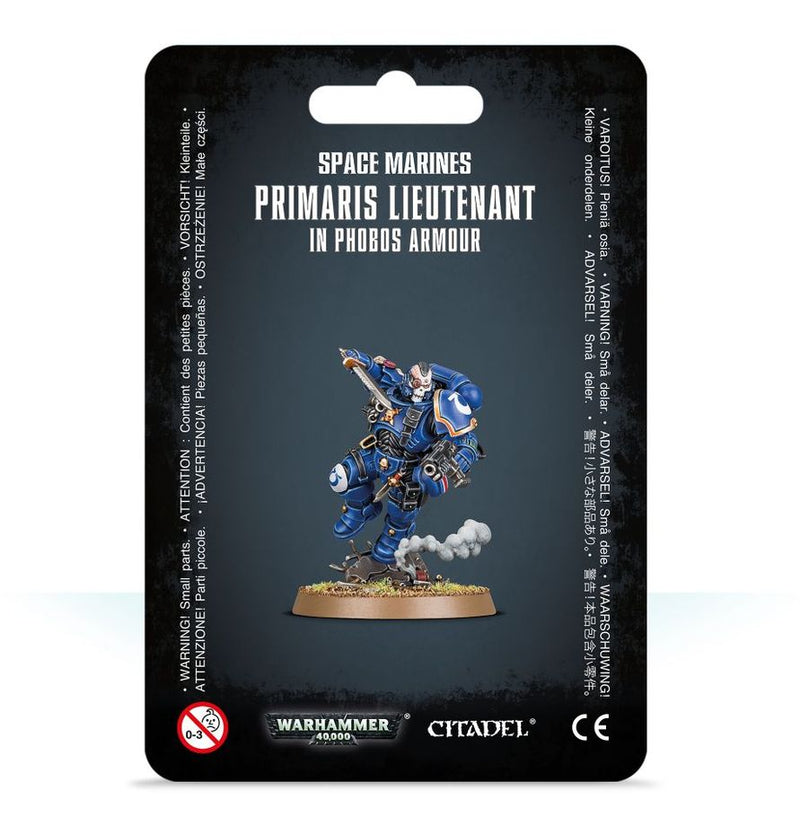 WarHammer 40k: Space Marines Primaris Lieutenant in Reiver Armour