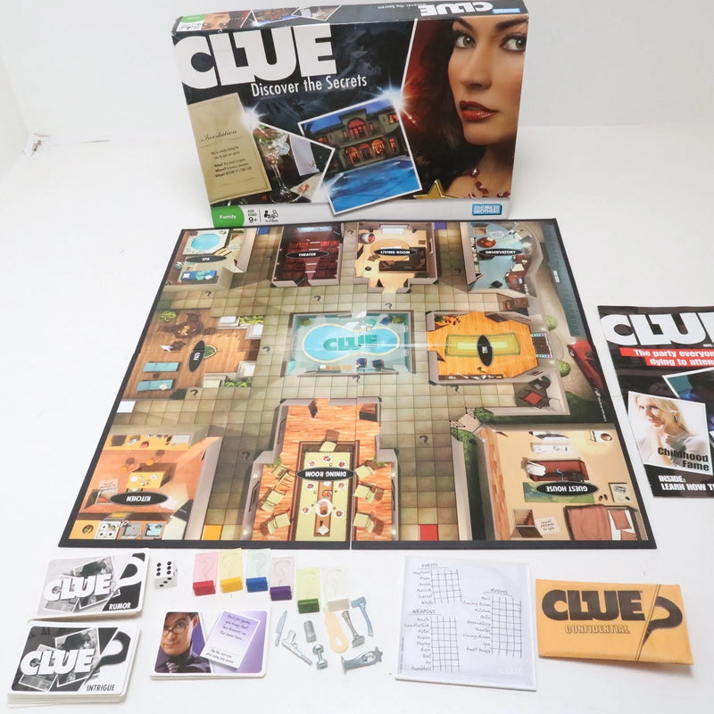 Clue: Discover the Secrets (Used)