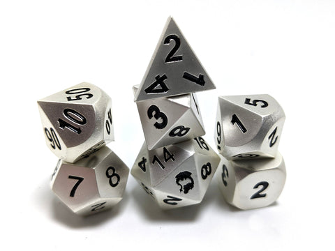 Metal Dice (Matte Silver) (Black Numbering)