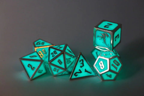 Solid Metal Dice (Draconis, Glow in the Dark Blue)
